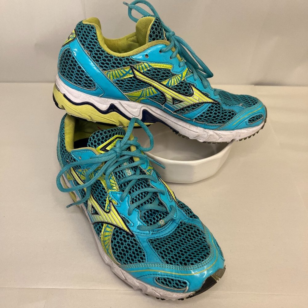 Mizuno Wave Elixir 6 Running Shoes - image 1
